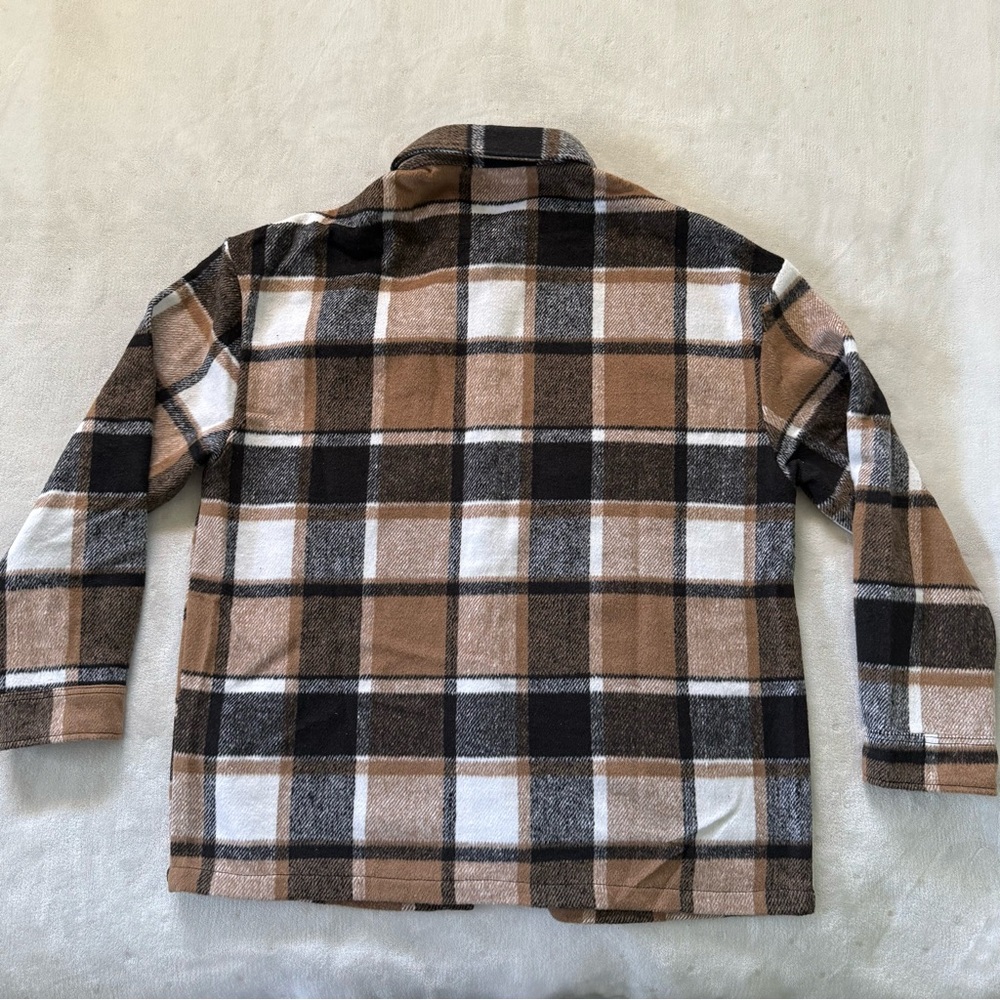 Manfinity Plaid Button Down - Picture 3 of 6